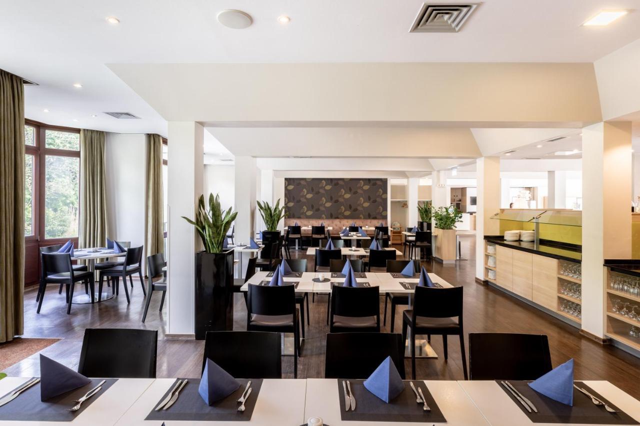 Select Hotel 3*